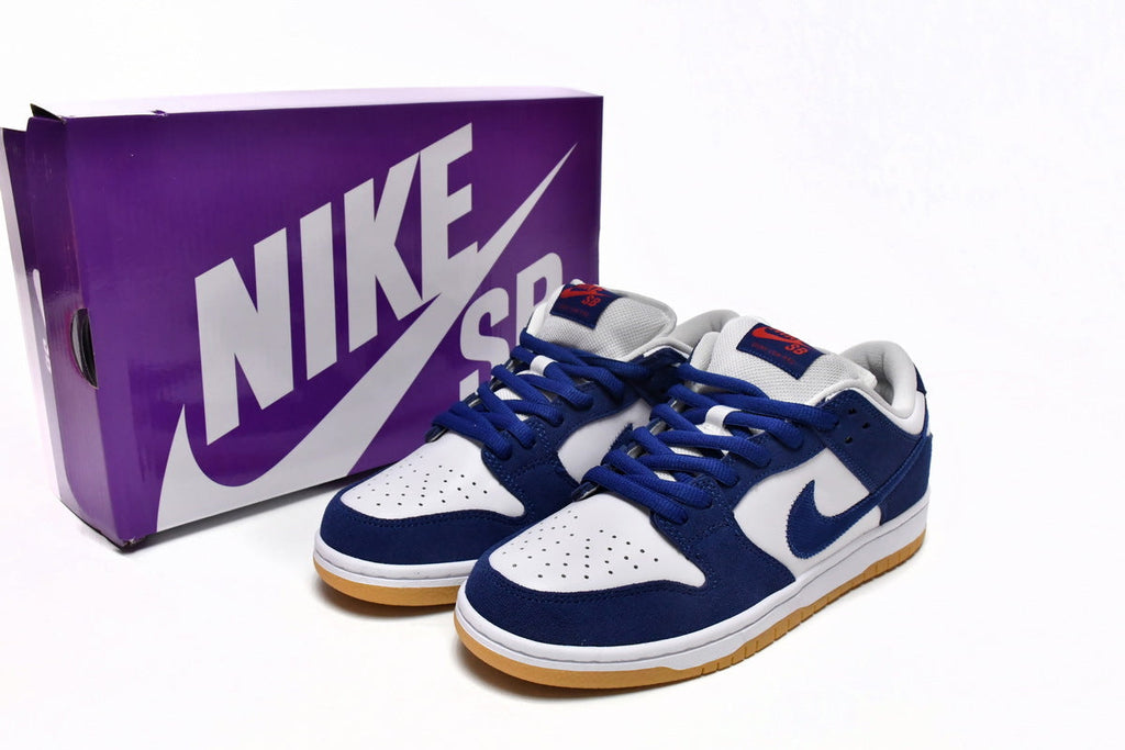 Nike SB Dunk Low Los Angeles Dodgers Reps Sneaker DO9395-400