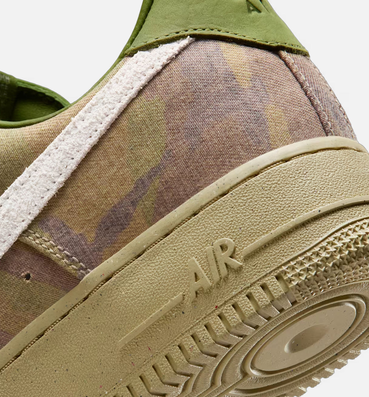 Nike Air Force 1 Low Asparagus and Chlorophyll Men's Lifestyle Shoe – Asparagus / Aluminum / Phantom / Wheat Grass