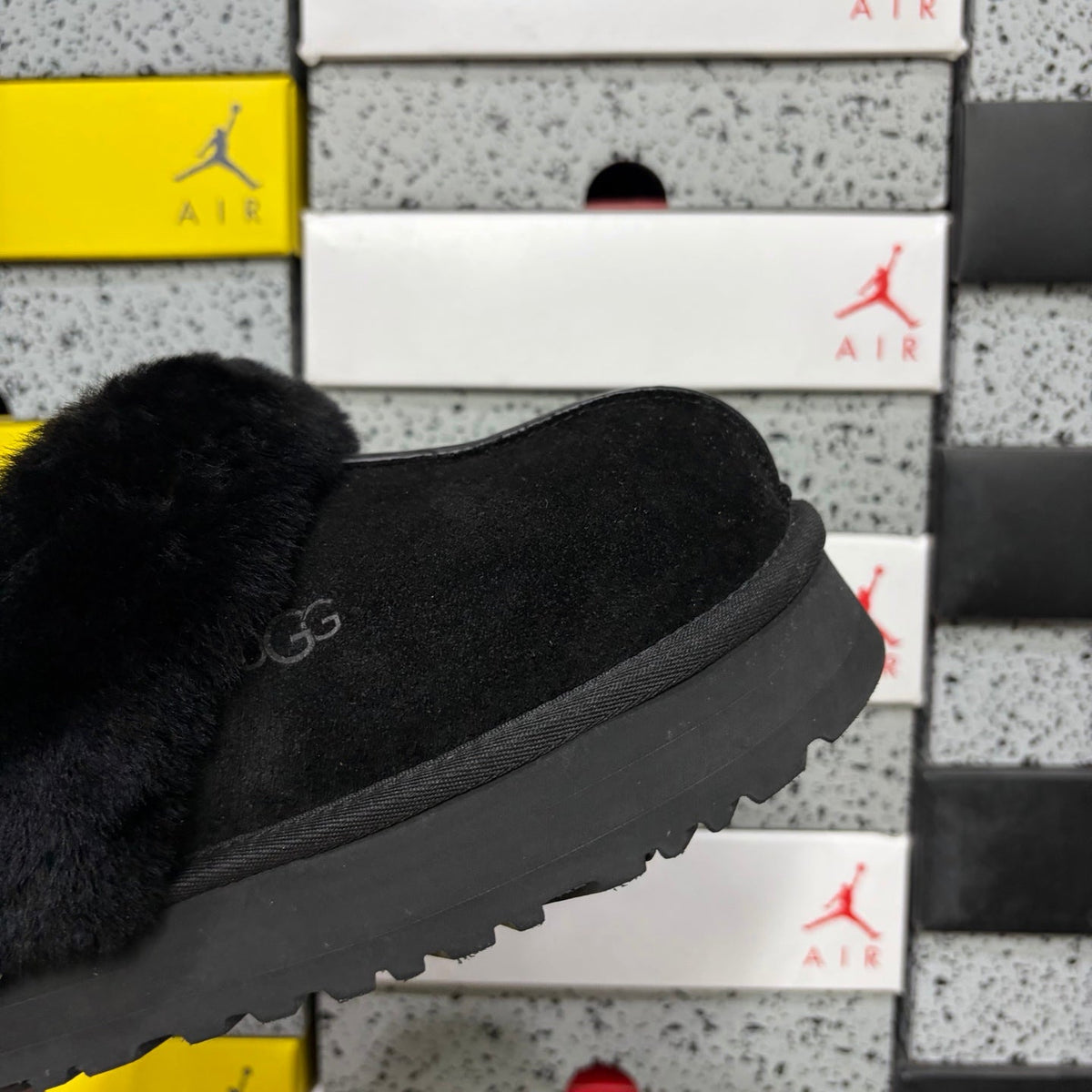 UGG Tazz Platform Slipper – Women's Sherpa-Cuff Suede Mule in Black