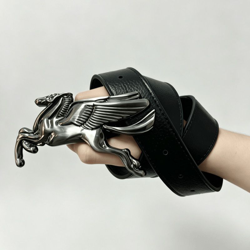 Pegasus Leather Belt Litchi Grain Winged Horse Buckle Waist
