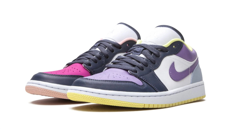 Air Jordan 1 Low SE WMNS "Mismatched" - Purple & Magenta