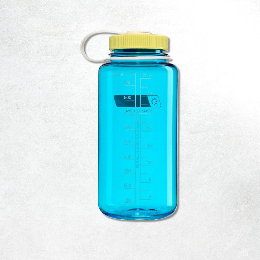 Nalgene 0.5L Narrow Mouth Tritan Sustain Water Bottle: Blue Atoll/ Endive