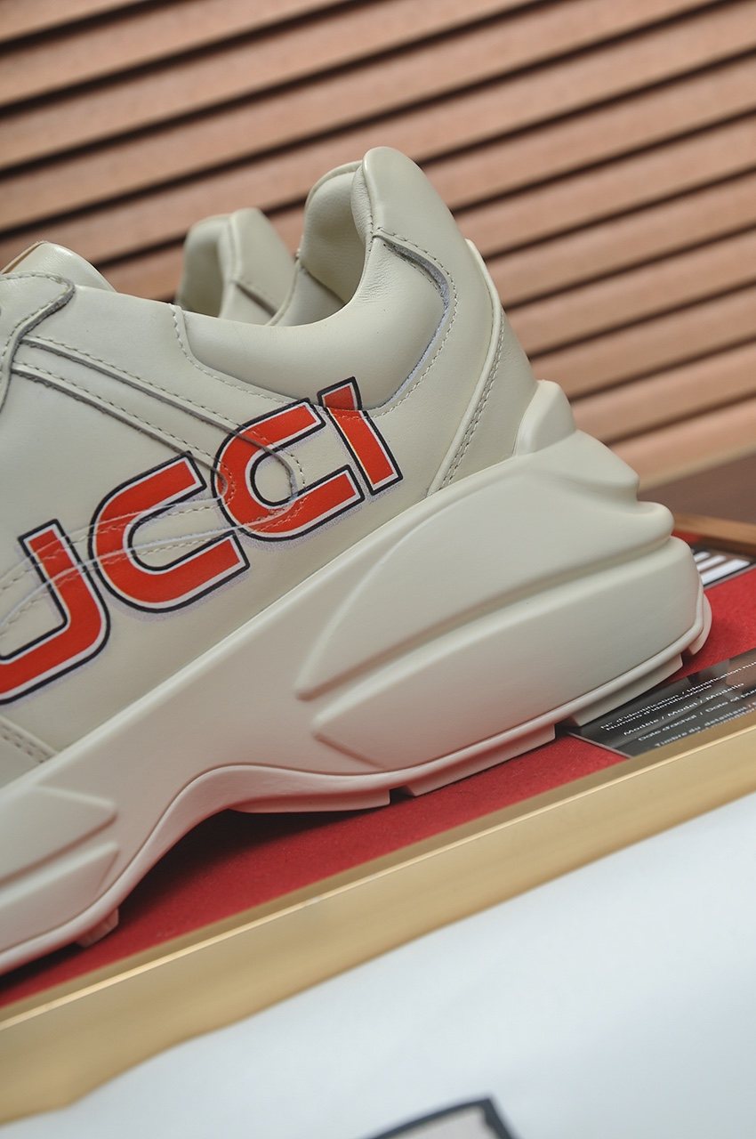 Gucci Ivory White Red Logo Sneakers