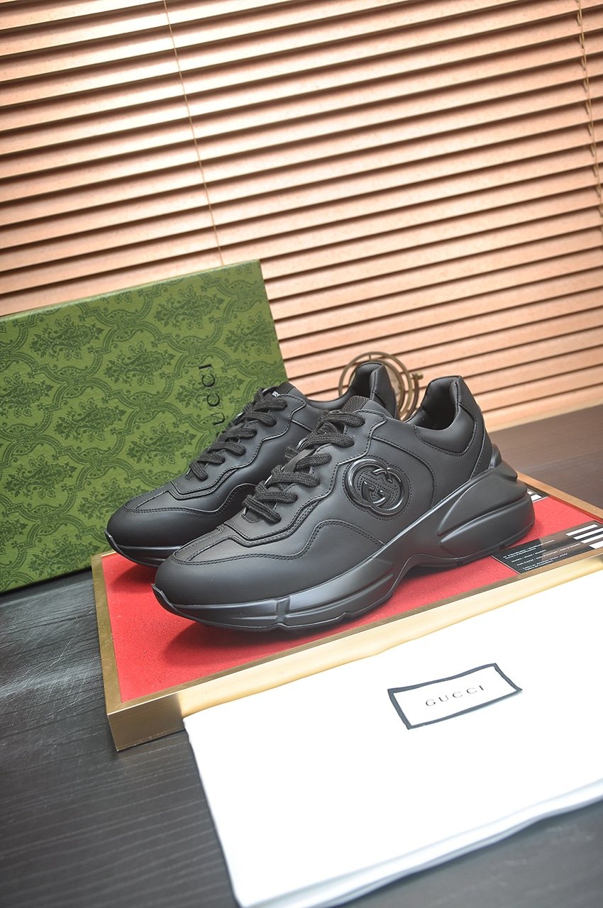 Gucci Tonal Chunky Low-Top Sneakers