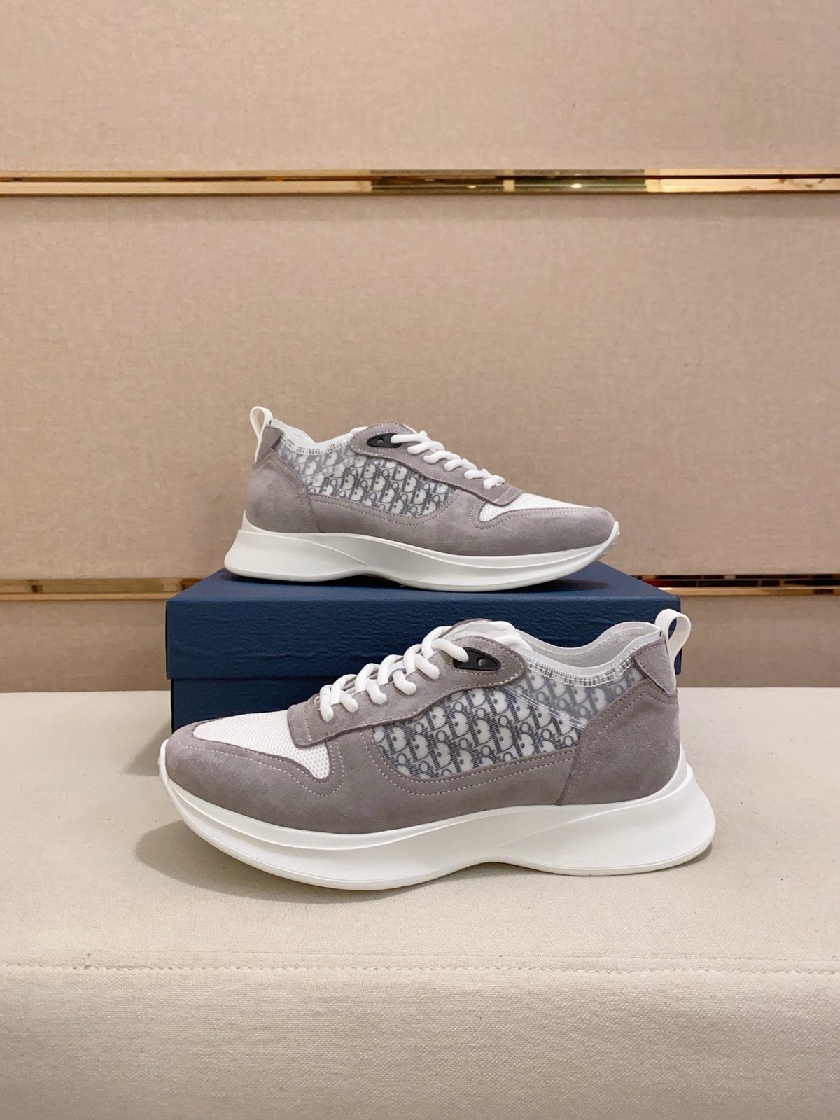 Dior B30 Low-Top Sneakers - White Sole With Rounded Tread Details