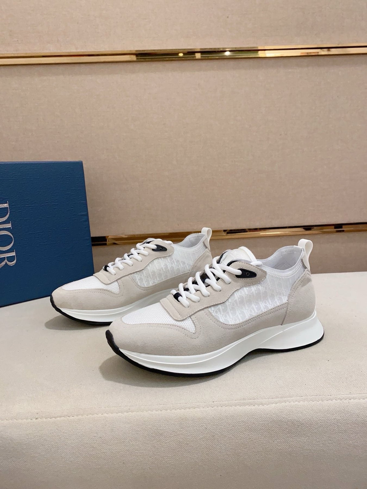 Dior B30 Low-Top Sneakers - White Sole With Rounded Tread Details
