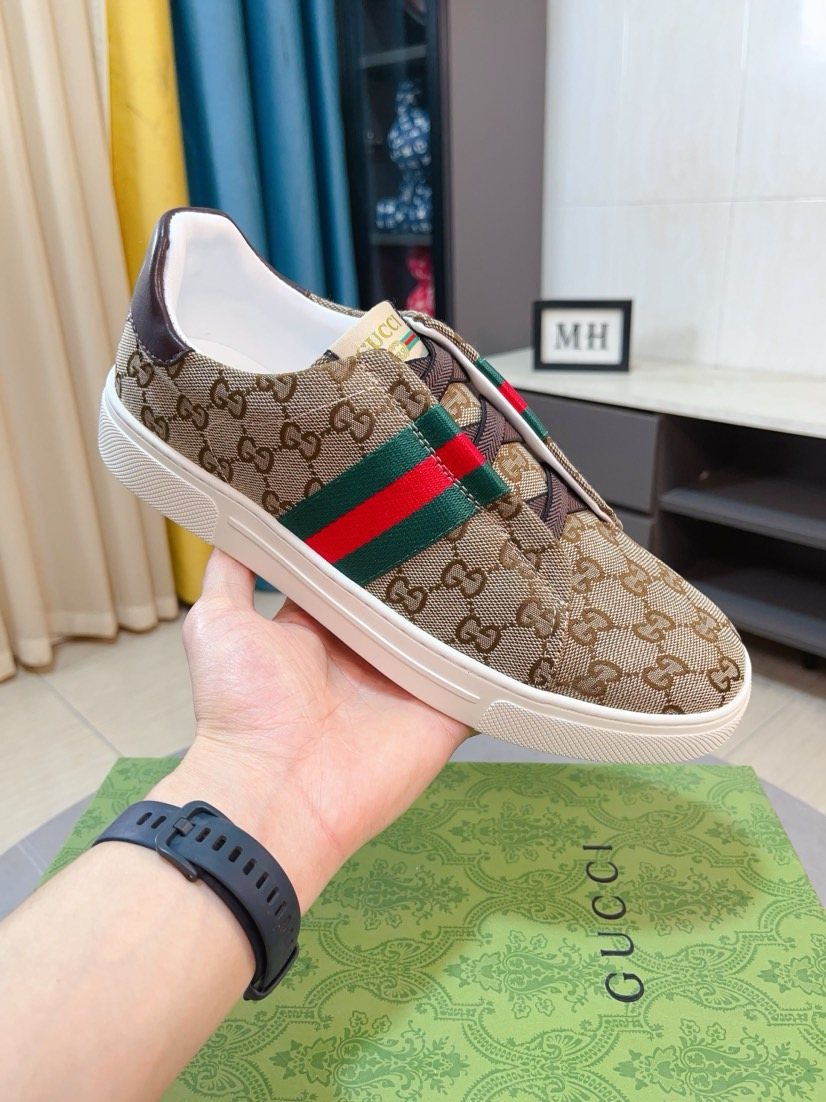 Gucci Men's Monogram Stripe Low-Top Sneakers - Leather Lining