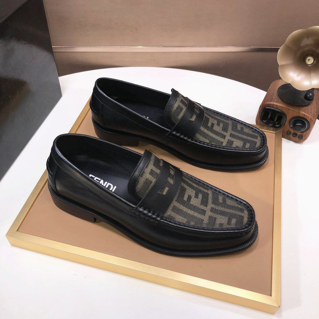 Fendi Men's Black & Brown Monogram Loafers