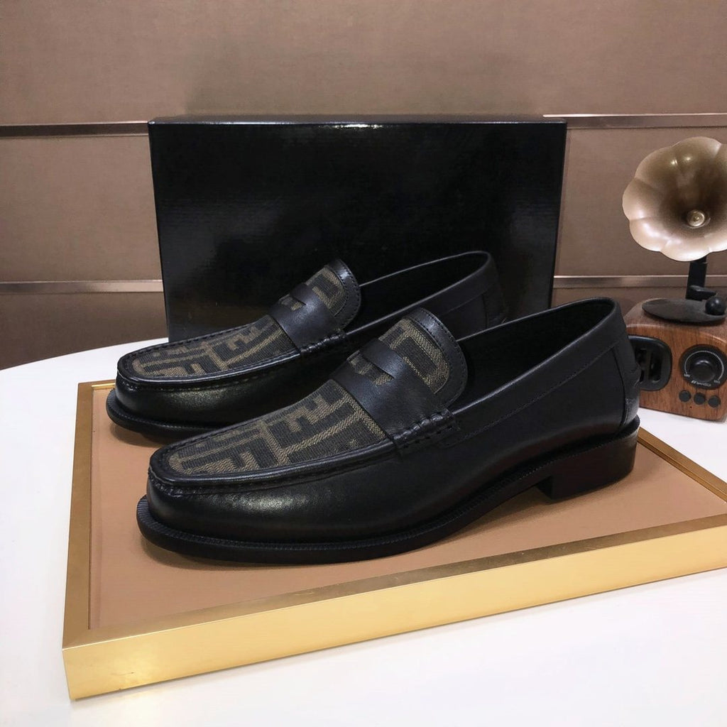Fendi Men's Black & Brown Monogram Loafers