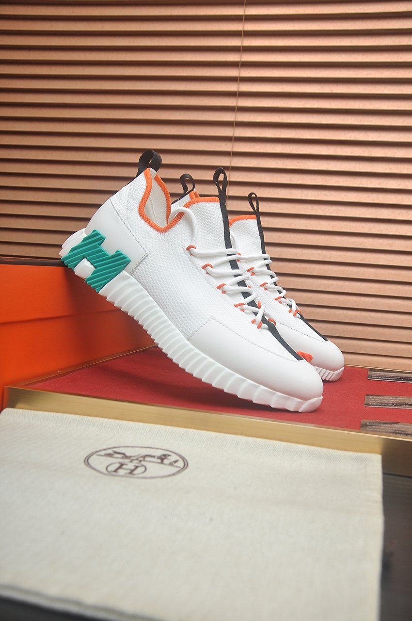 Hermès Low-Top Sneakers