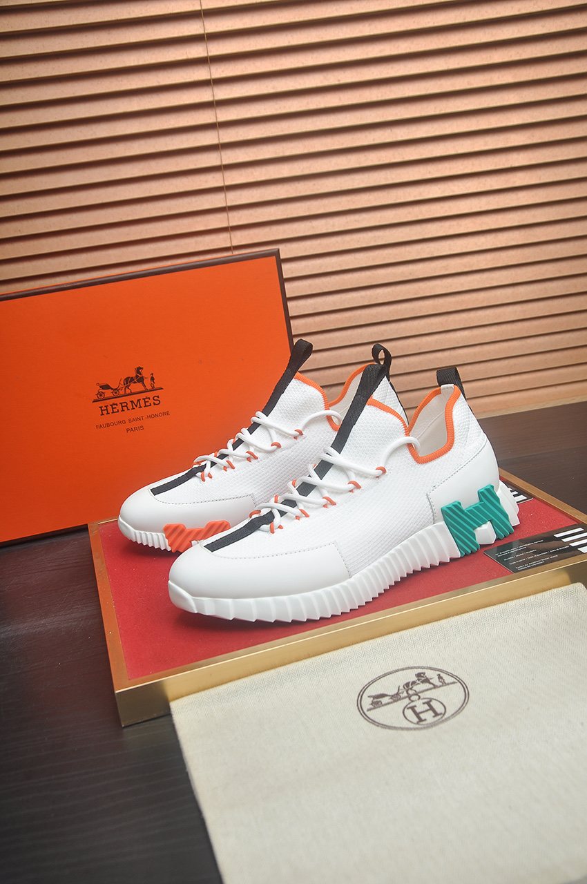 Hermès Low-Top Sneakers