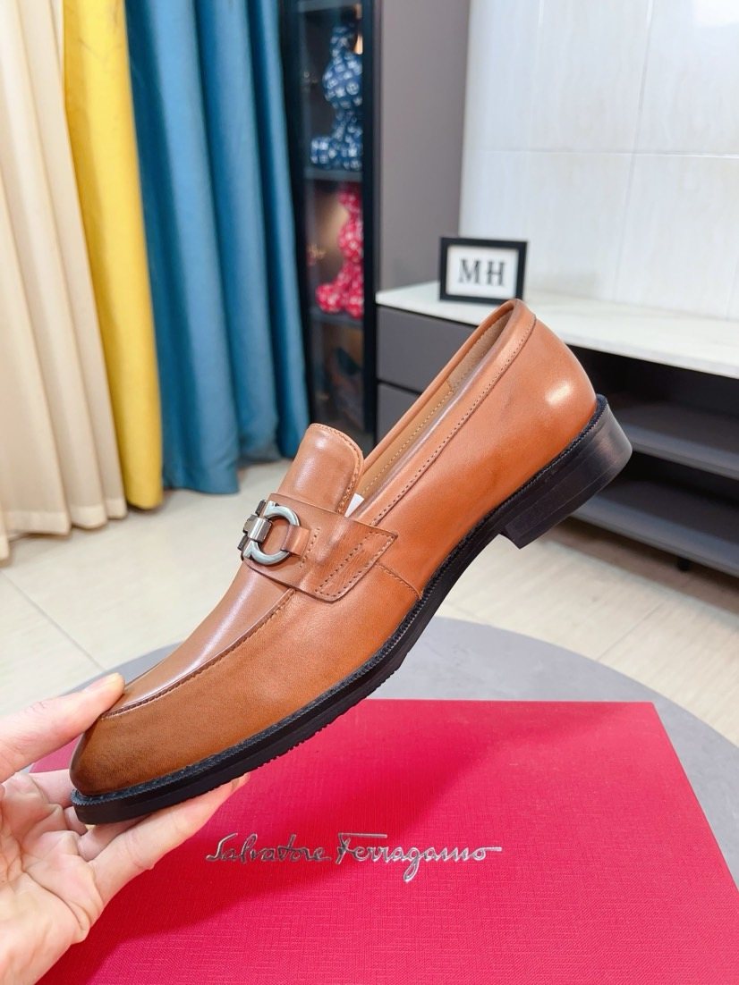 Ferragamo Men's Bit Loafers - Apron-Toe Styling