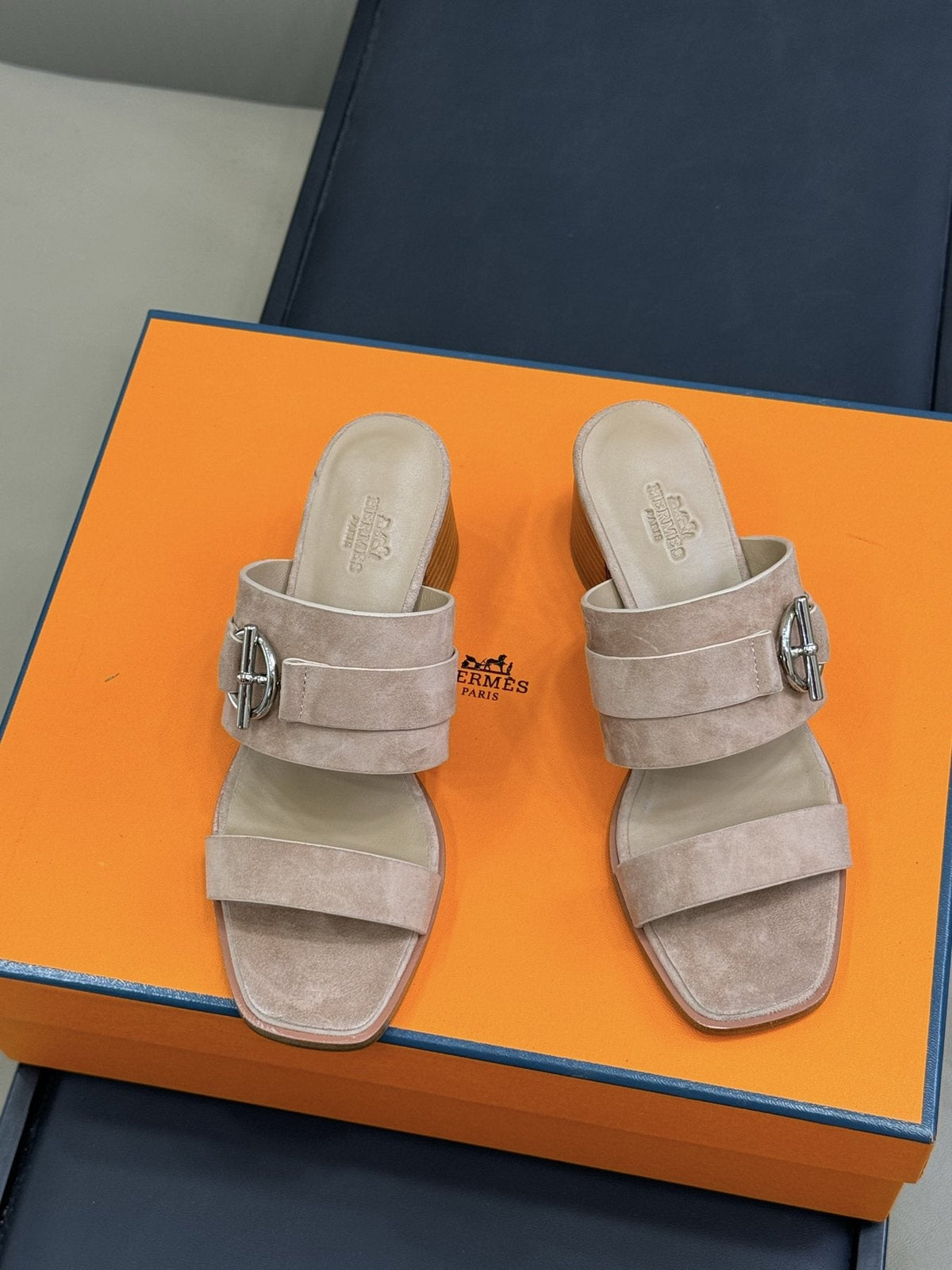 Hermès Women's Kute Buckle Block-Heel Slide Sandals