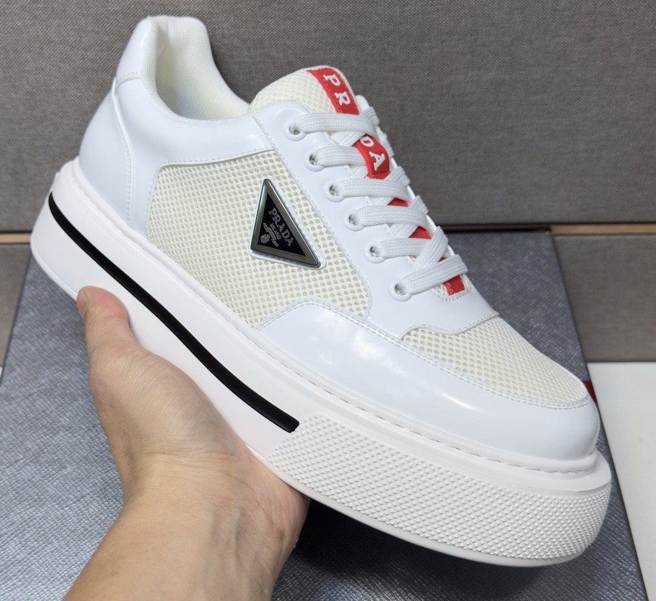 Prada Men's Contrast Panel Low-Top Sneakers